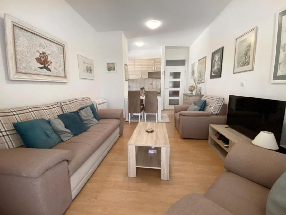 Welcome Apartments Petrovac Exterior photo