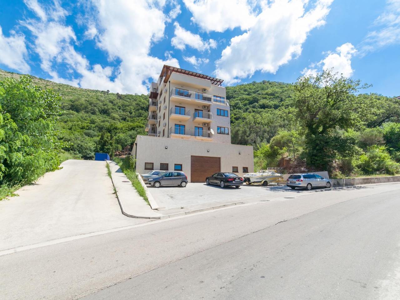 Welcome Apartments Petrovac Exterior photo